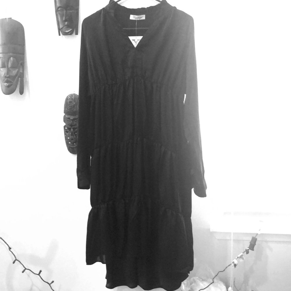 Brand new - Towowge Double Tiered Black Dress
